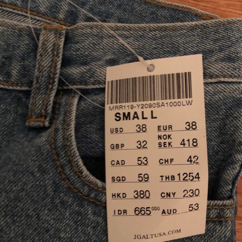 BRAND NEW Brandy Melville mom jeans